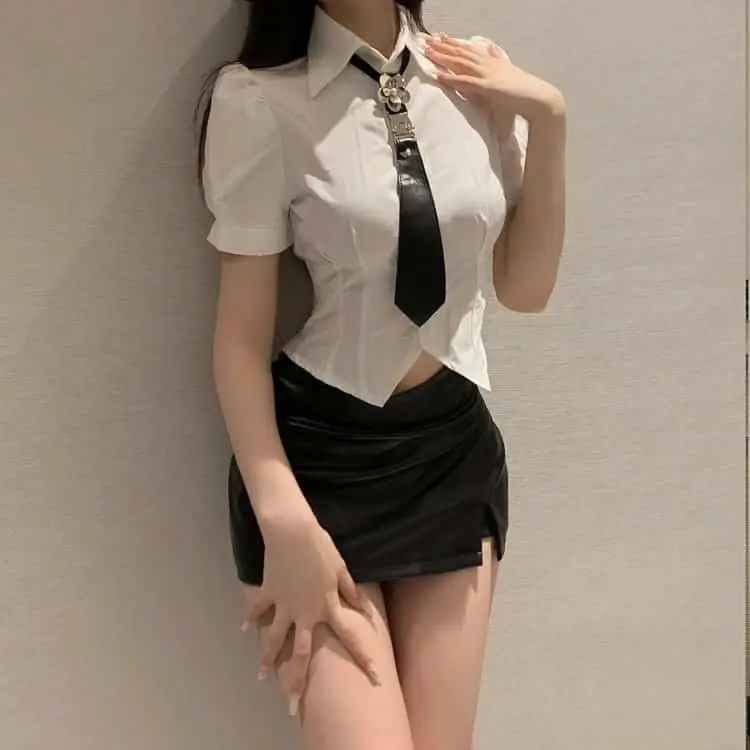 大龄单身图鉴《家族的形式》香取慎吾上野树里：不婚族男女的爆笑同居生活，真实到扎心