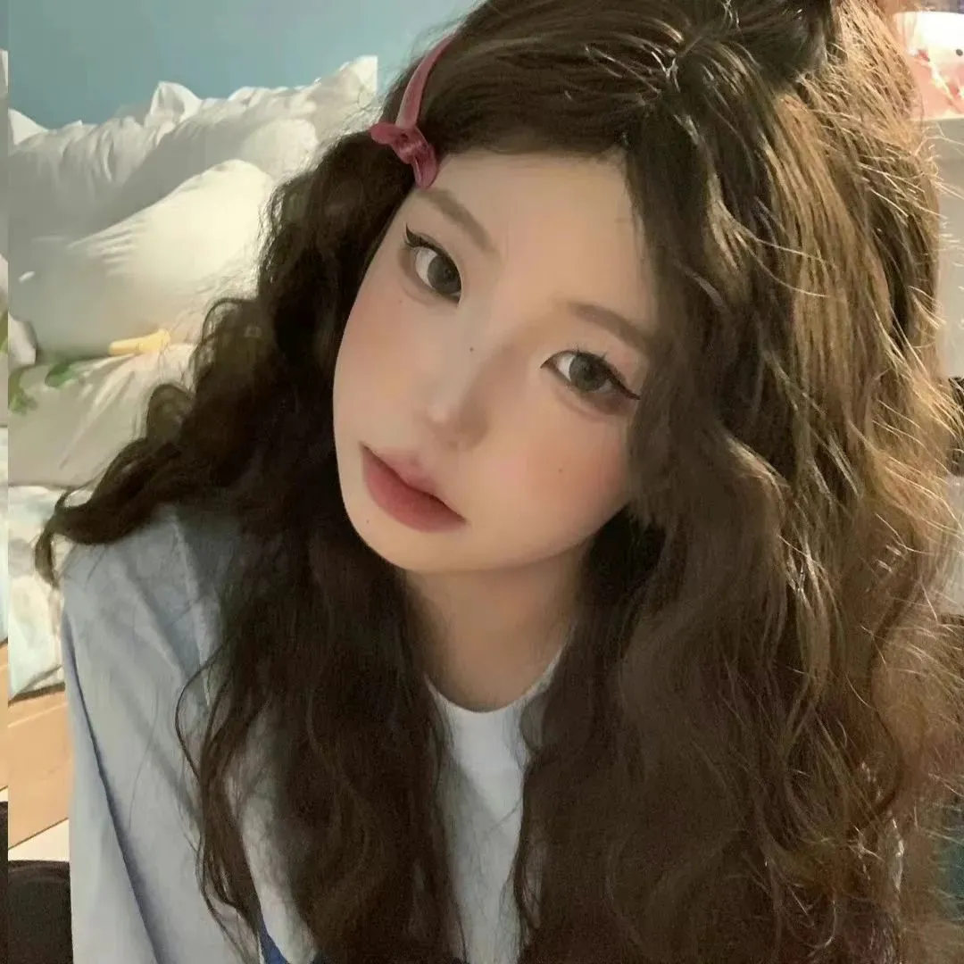 【奇幻造梦动画】《红辣椒 / 盗梦侦探》今敏超清在线：穿梭于梦境与现实，视觉表现力领先好莱坞时代20年