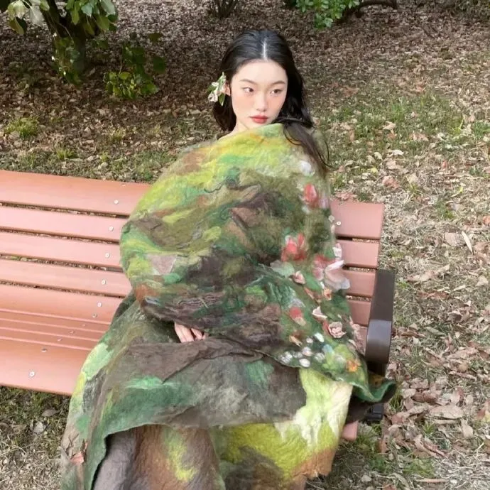 唯美大逃杀《大逃杀2：镇魂歌》超清在线：更为残酷的规则，更为极端的反抗与杀戮