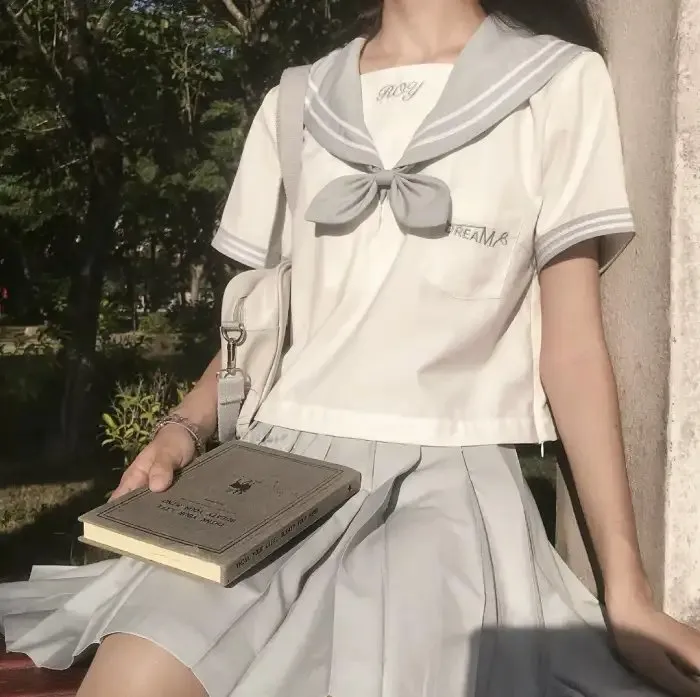 是枝裕和亲情片《如父如子》福山雅治主演：养育之恩与血浓于水，抱错孩子后的艰难抉择